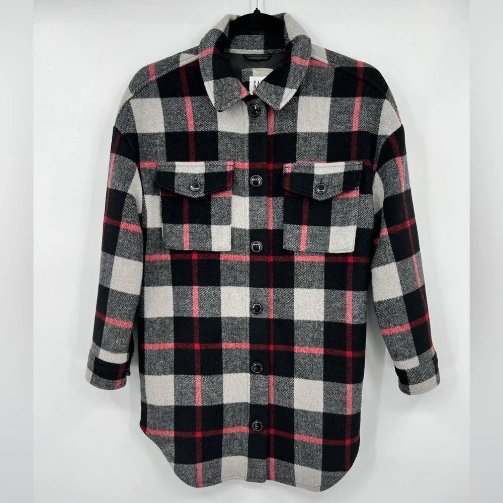 GAP Kids Plaid Shacket Jacket Pockets Button Closure Black Red Gray Size Large